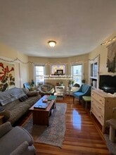 Building Photo - 2 Gilson Terrace