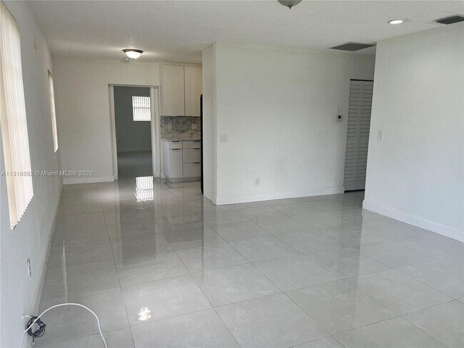 Building Photo - 28723 SW 147th Pl