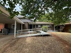 Primary Photo - 711 SW Ranch Oak Blvd