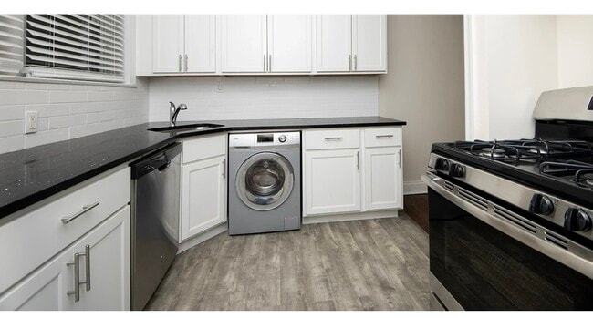 Foto del edificio - 1132 Maple Ave