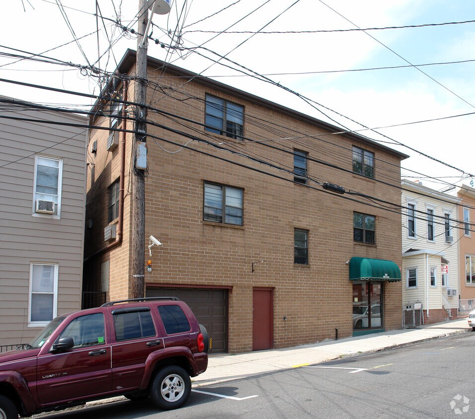 Side of the building - 229-231 69th St