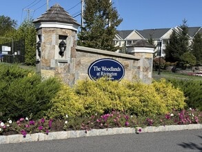 Building Photo - 8 Brentwood Cir