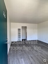 Building Photo - 1061 Missouri St