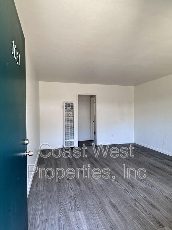 Foto principal - 1061 Missouri St