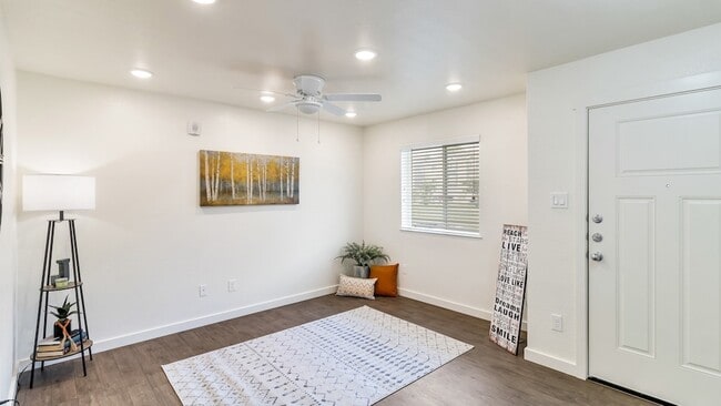 Foto del edificio - 21155 Gosling Rd