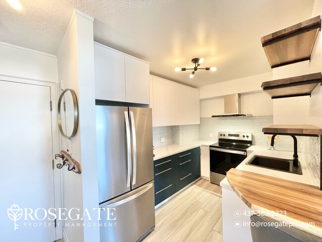 Building Photo - Cozy & Affordable 1-Bedroom Condo in Prime...