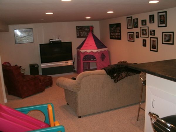 Building Photo - 4054 Silver Birch Dr