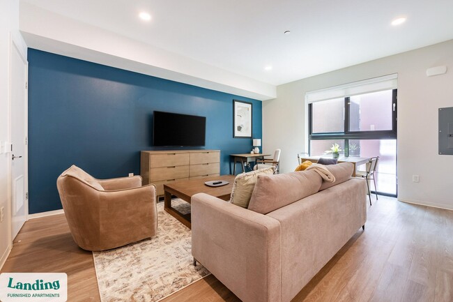 Building Photo - 372 Fourth Ave