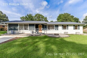 Building Photo - 559 Marsim Dr