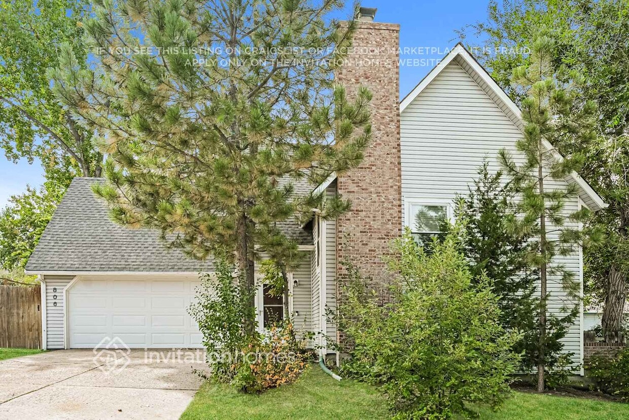 Primary Photo - 806 Gigi St