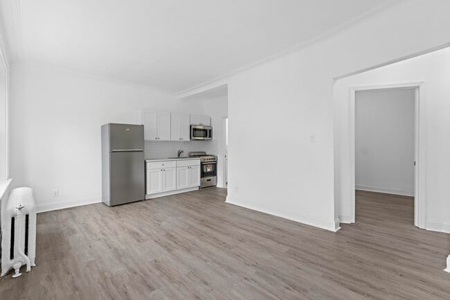 Foto del edificio - 137 Kensington Ave