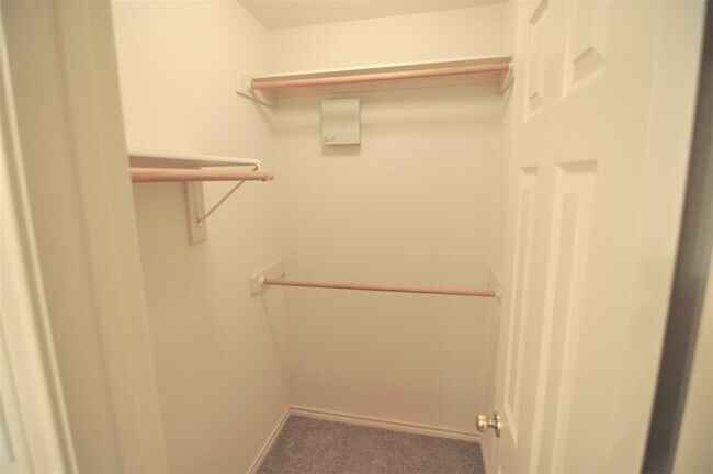 Building Photo - Amazing 78729 Duplex