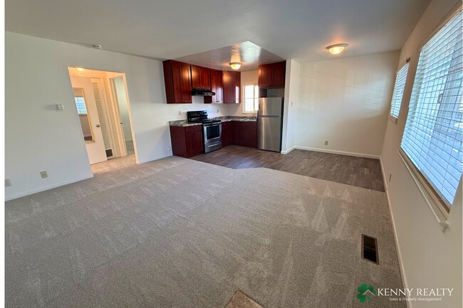 Foto del edificio - 517 1st Ln