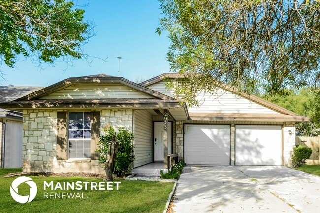 Building Photo - 2923 Black River Ln