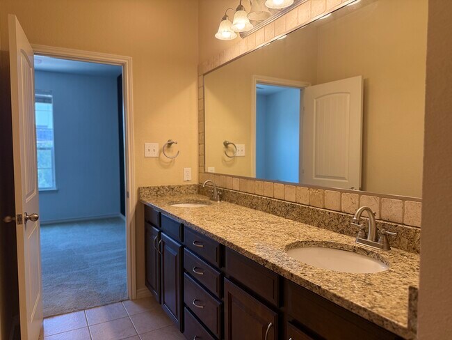 Foto del edificio - 950 Henderson St