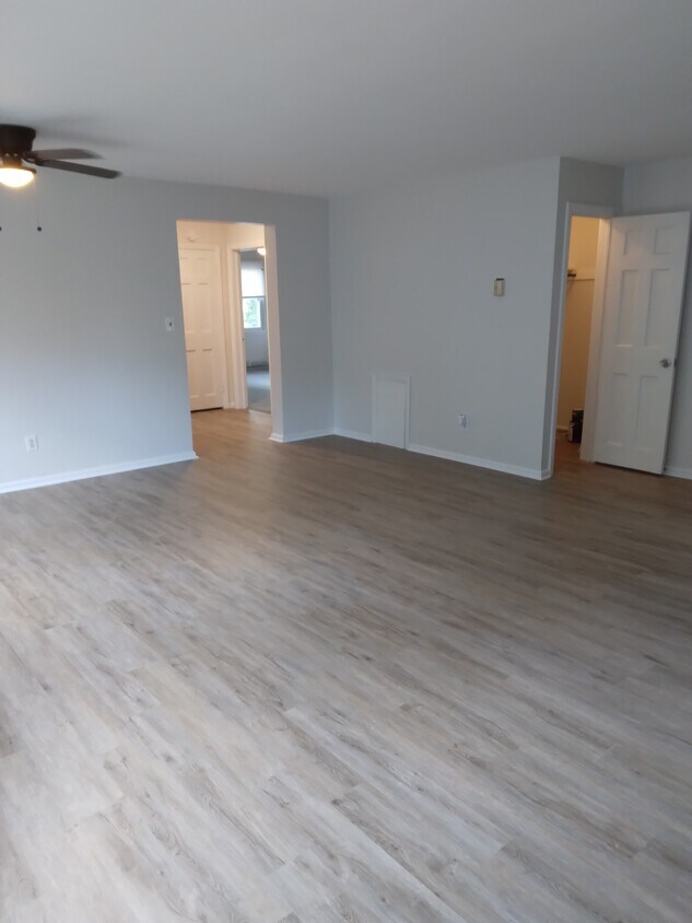 13769 Cedar Rd Unit 301, South Euclid, OH 44118 Condo for Rent in