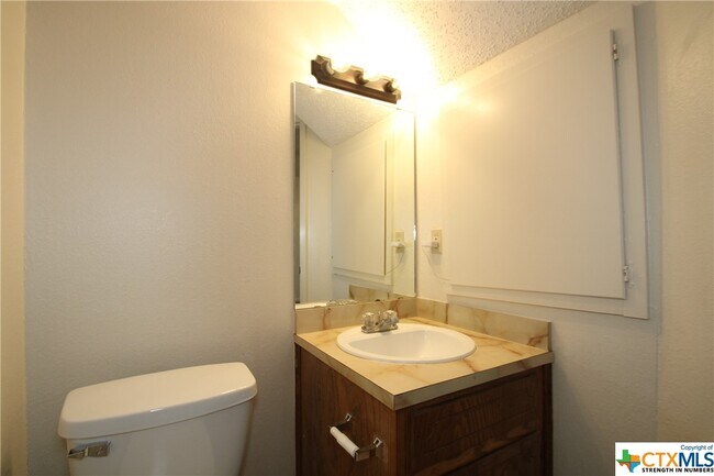 Building Photo - 3710 Charolais Dr