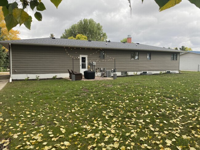 Foto del edificio - 2312 23rd St SW