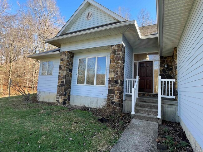 Foto del edificio - 5893 S Black Ankle Rd