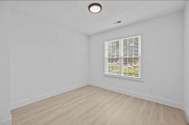 Foto del edificio - 16216 Circlegreen Dr
