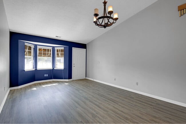 Building Photo - 4211 Medina Way