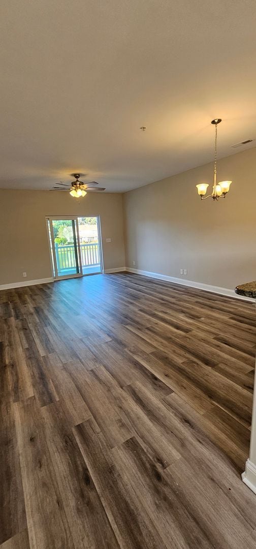 Building Photo - Discover Your Ideal Home in This Charming ...
