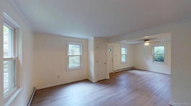 Foto del edificio - 406 Christian Herald Rd