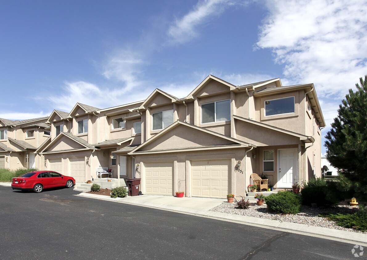 Building Photo - 2251-2269 Golden Gate Grove