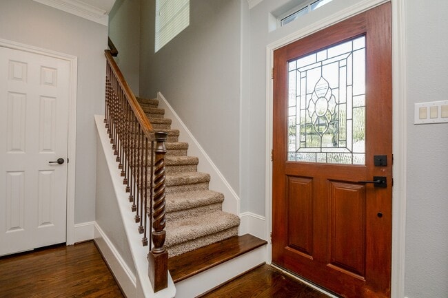 Foto del edificio - 1713 Aden Mist Dr