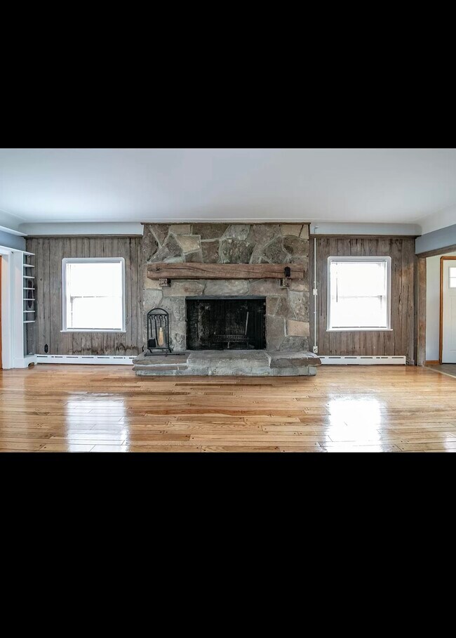 Foto del edificio - 6120 Richmond Rd