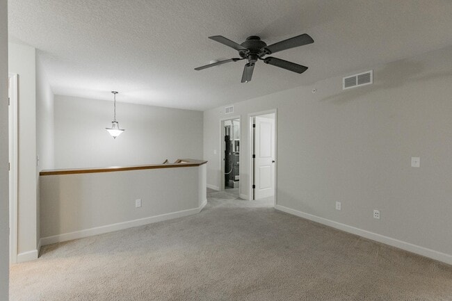 Foto del edificio - 3407 Chestnut Ln