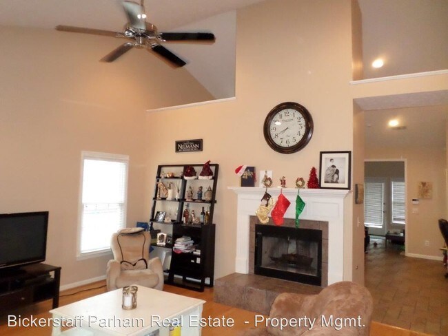 Building Photo - 7977 Ballantyne Way