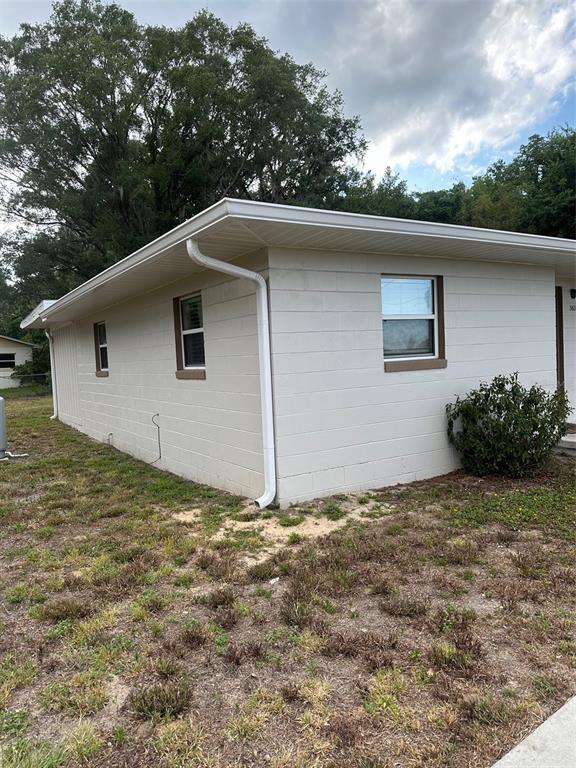 Foto del edificio - 5600 NE Jacksonville Rd