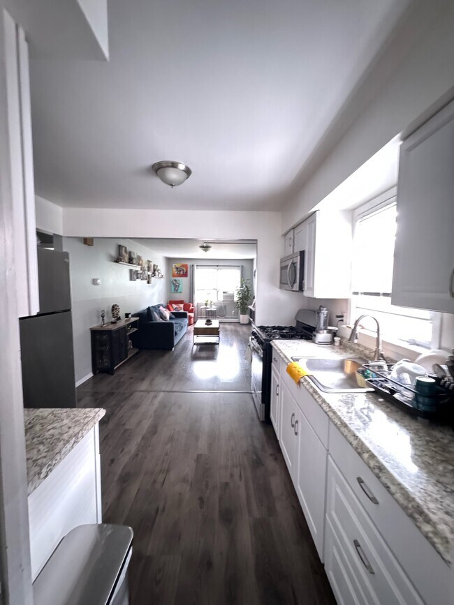 Foto del edificio - 15704 17th Rd