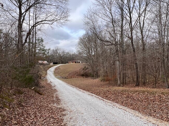 Building Photo - 1023 County Road 252