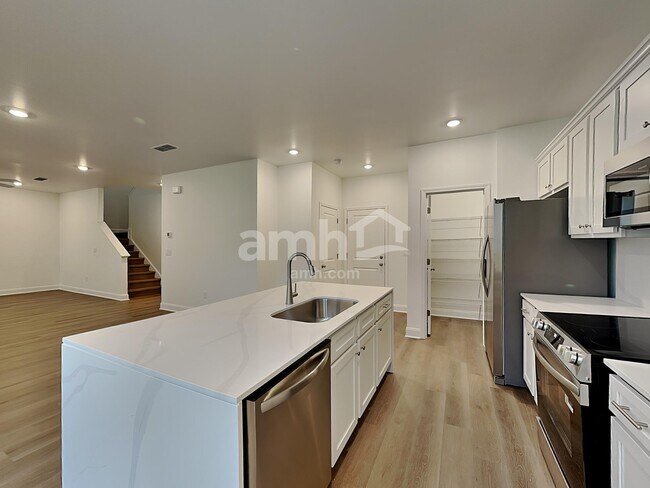Foto del edificio - 1578 Aquamarine Dr