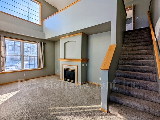 Foto del edificio - 1909 Bluestem Ln