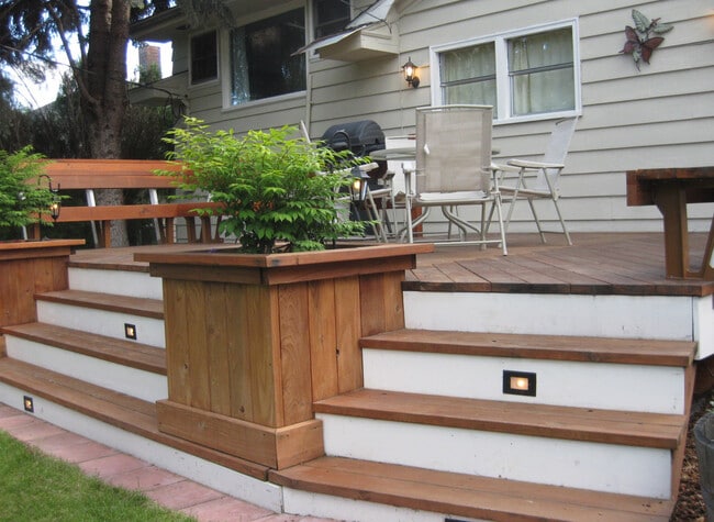 Outdoor entertaining space - 215 South 36th Avenue