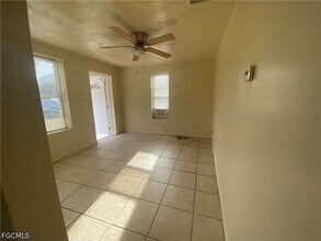 Building Photo - 8110 Howell Ave