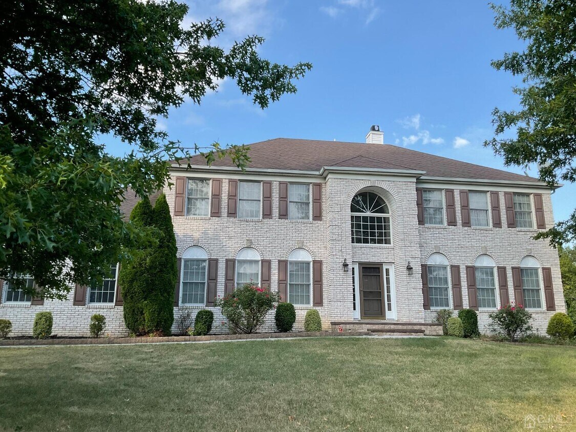 Primary Photo - 38 Anderson Way