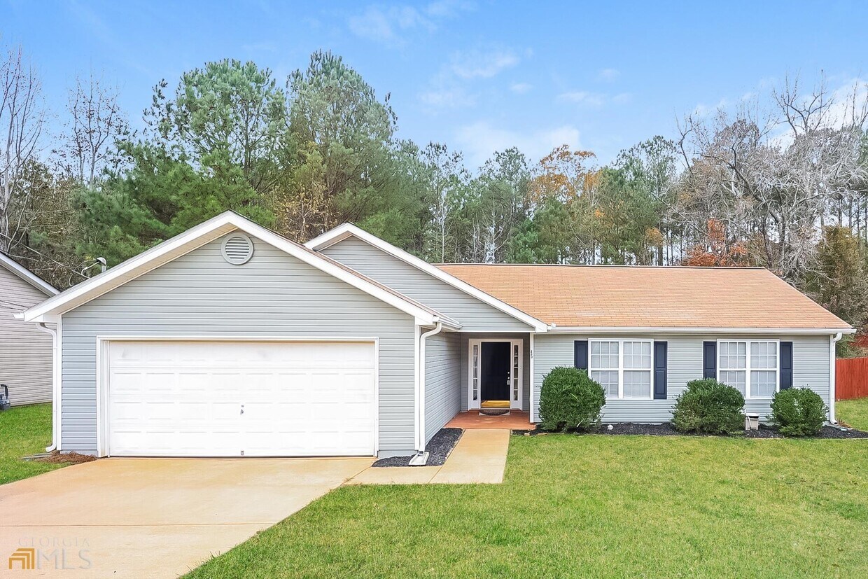 Foto principal - 45 Canterbury Dr