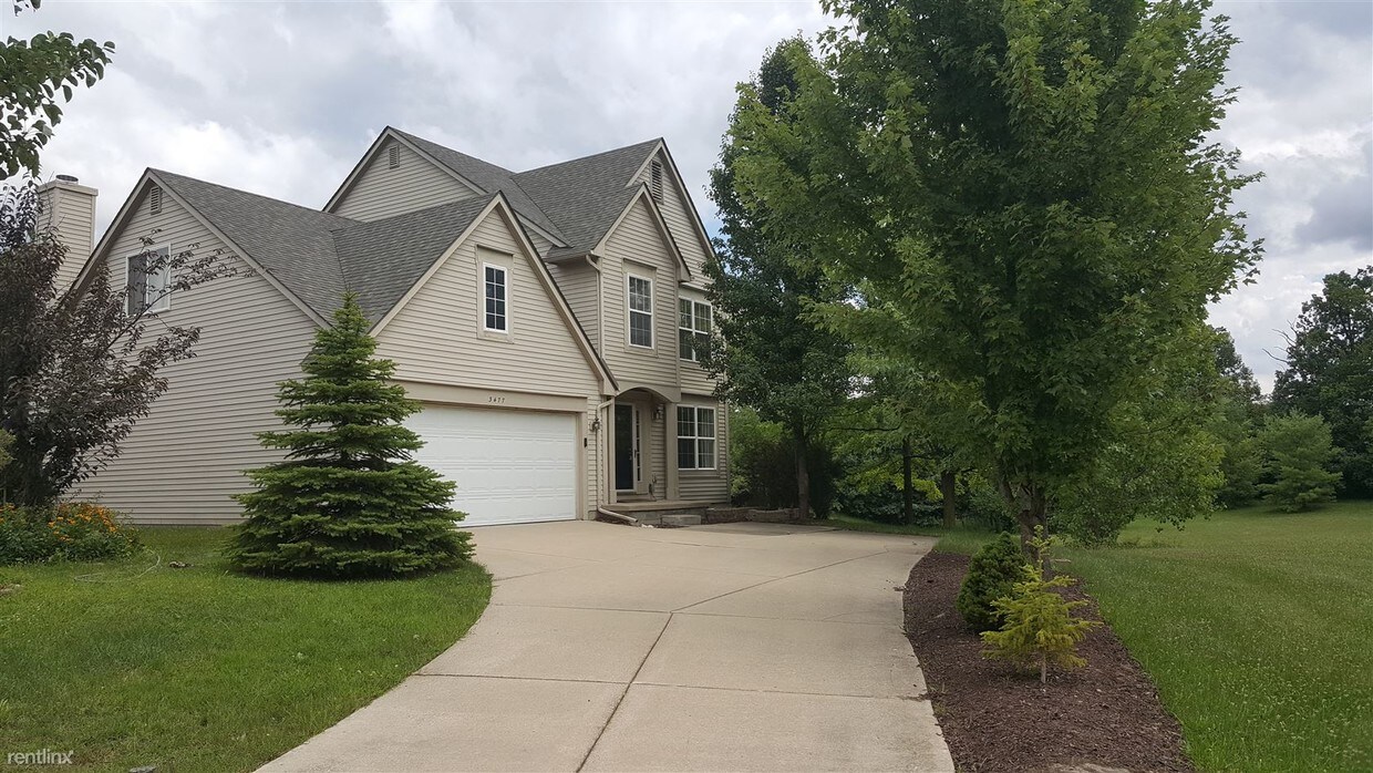 Primary Photo - 4 br, 2.5 bath House - 3477 Ashburnam Rd