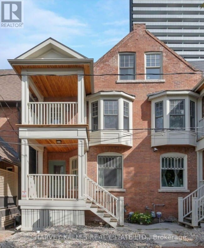 Building Photo - 7 Edgedale Rd