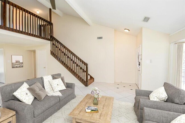 Foto del edificio - 2623 Forestbrook Dr