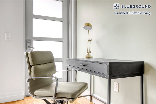 Foto del edificio - 255 N Washington St