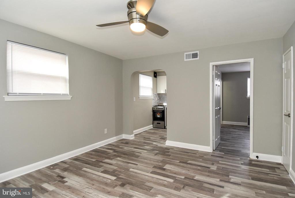 Foto principal - 8208 Bellefonte Ln