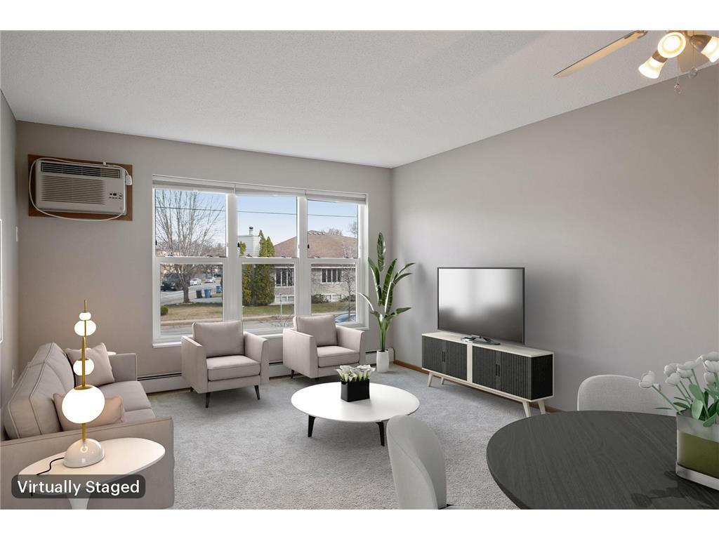Foto principal - 720 3rd Ave NE