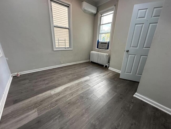 Foto del edificio - 136 Buena Vista Ave