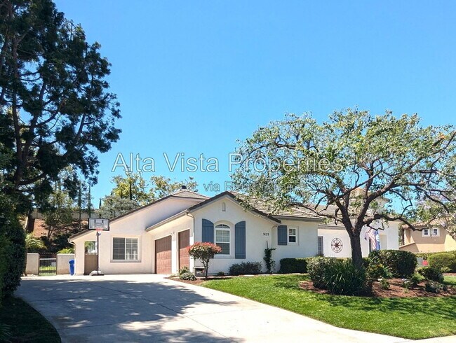 Foto del edificio - 9129 White Alder Ct