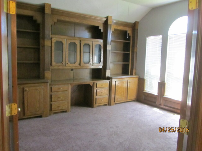 Foto del edificio - NW OKC 3-Bed 2-Bath Beautiful Home for Rent